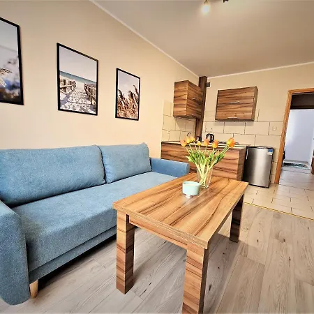 Haller Apartmán *